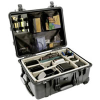 Pelican1560 Case Black w/Dividers w/Retractable Handle & Wheels